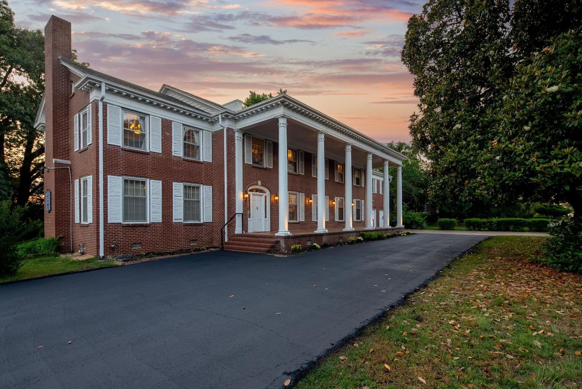 Beland Mansion-Blooming Garden Suite! Fort Smith Luaran gambar